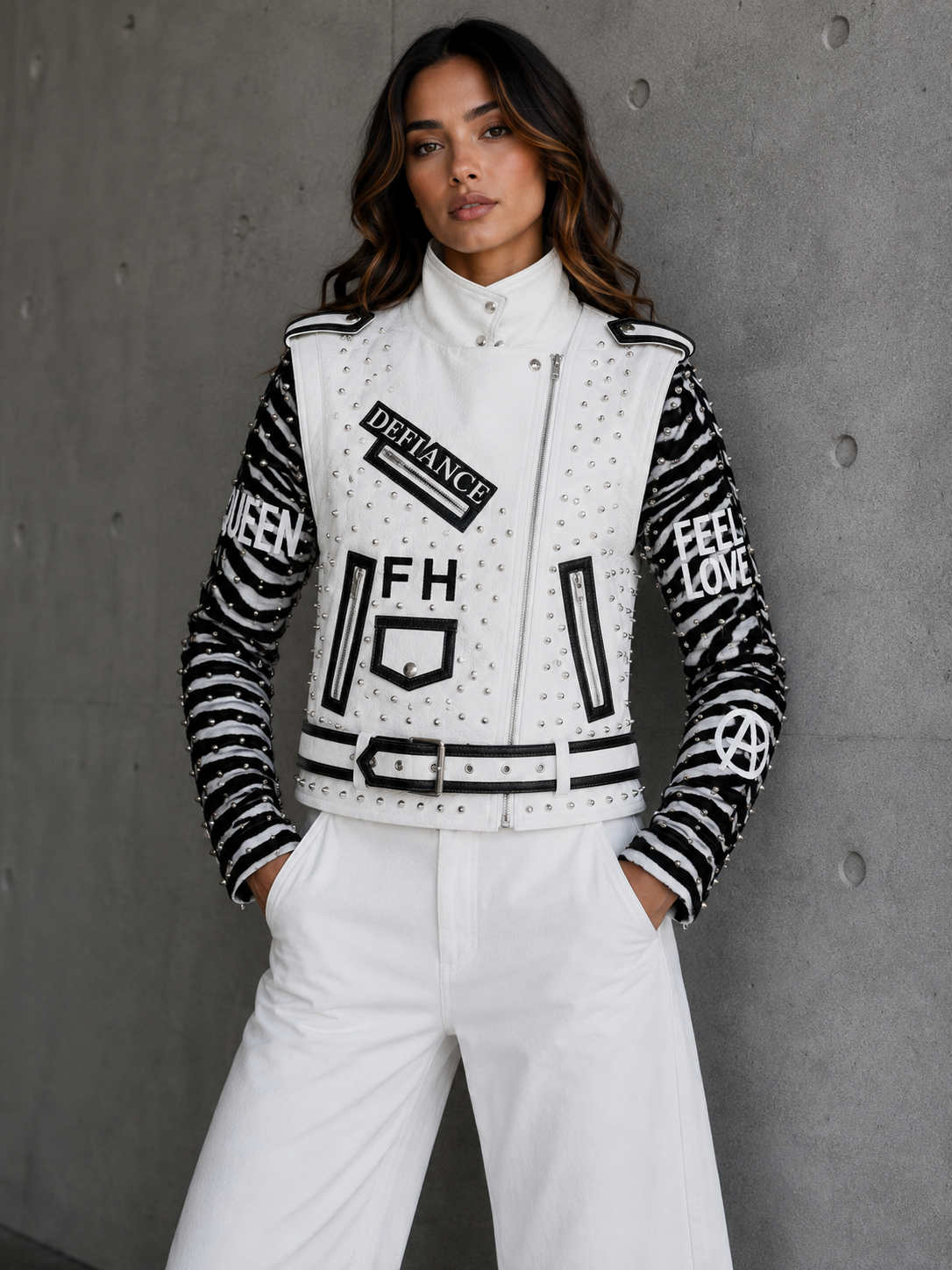 Leather Jacket with Detachable Sleeves -81941