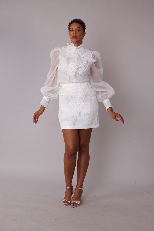 Floral Embroidered Blouse 82682 – Victorian-Inspired Elegance